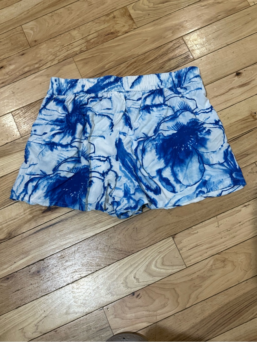 Alia Women's XL shorts